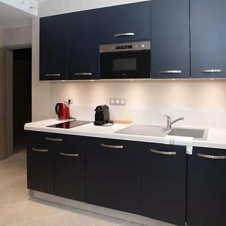 B&B Champagne Andre Bergere - 4*