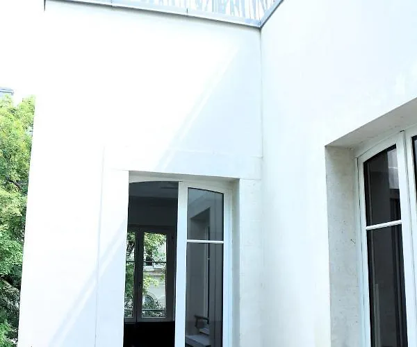 Champagne André Bergère - 4* Épernay